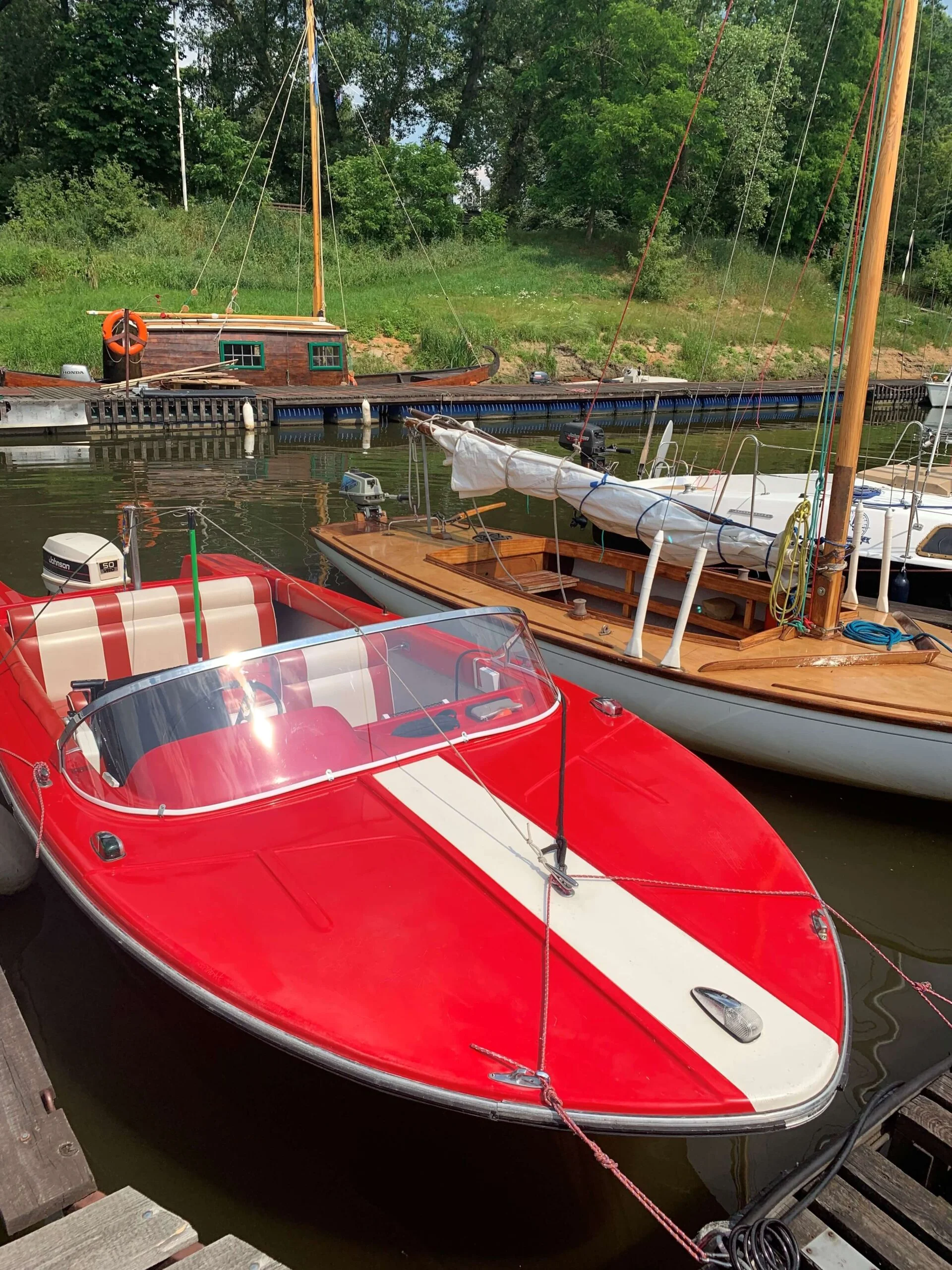 owiewka motorówki z poliwęglanu