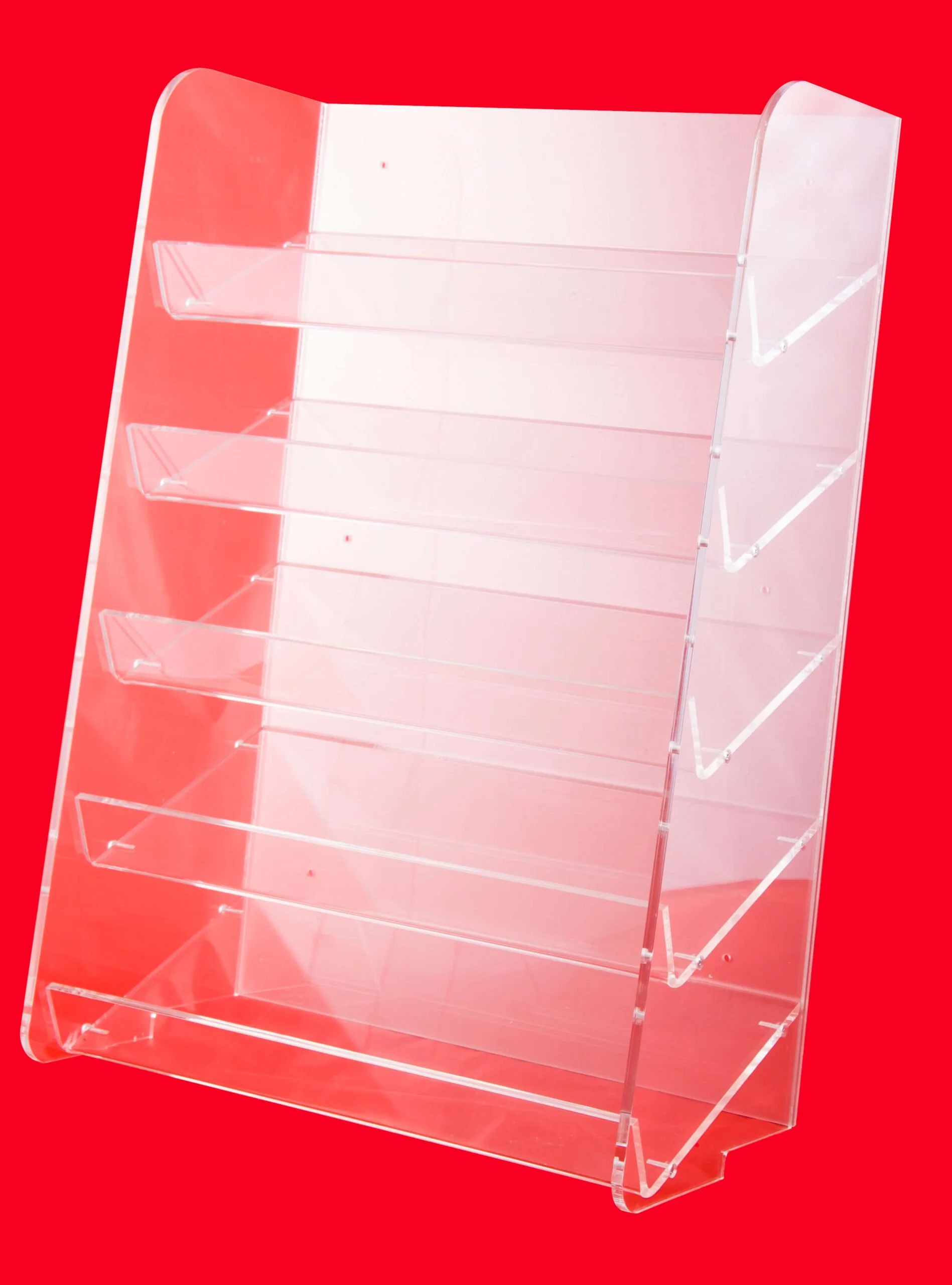 regał sklepowy z plexi