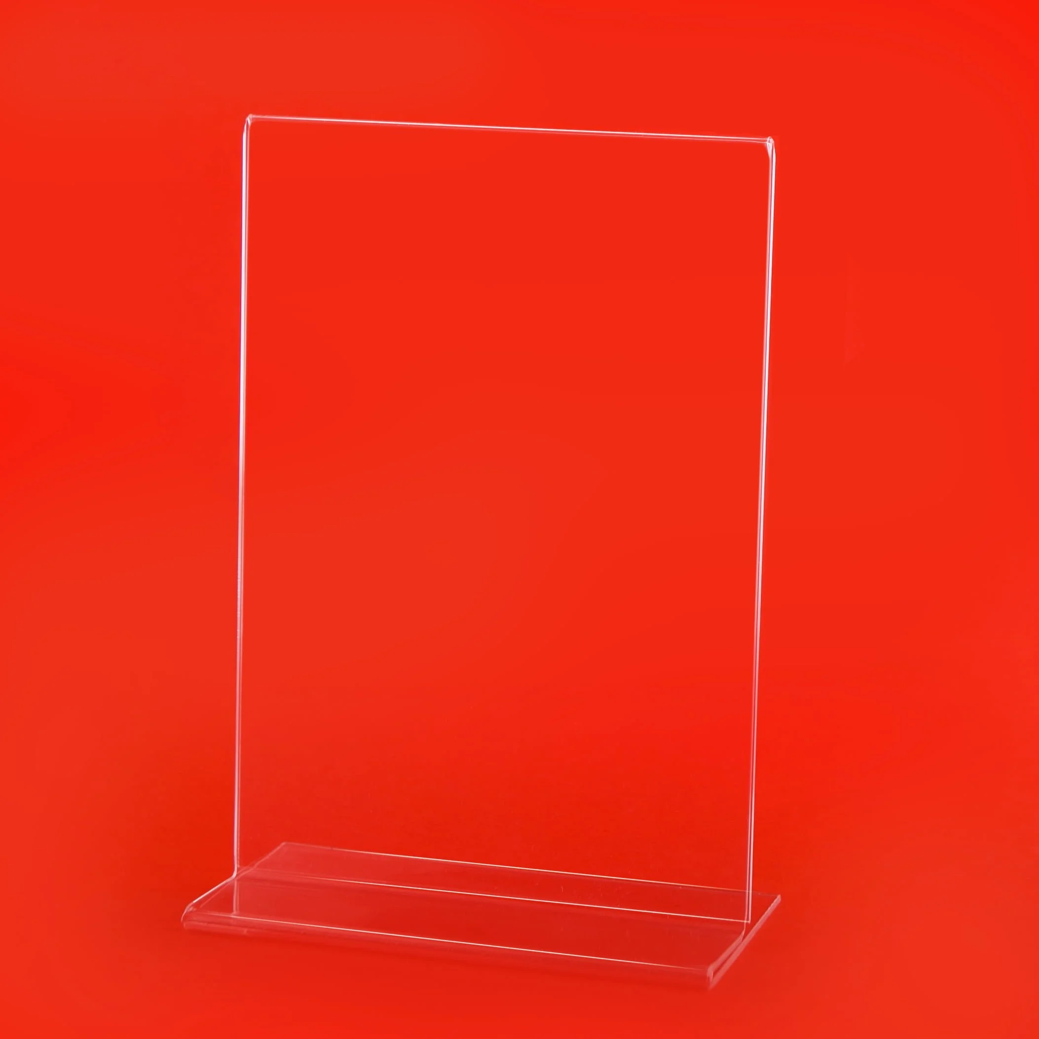 stojak przezroczysty gięty, wyroby z plexi na wymiar